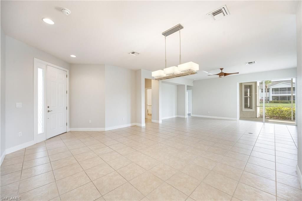12823 Carrington Cir, Unit 4, Naples, FL 34105 Photo