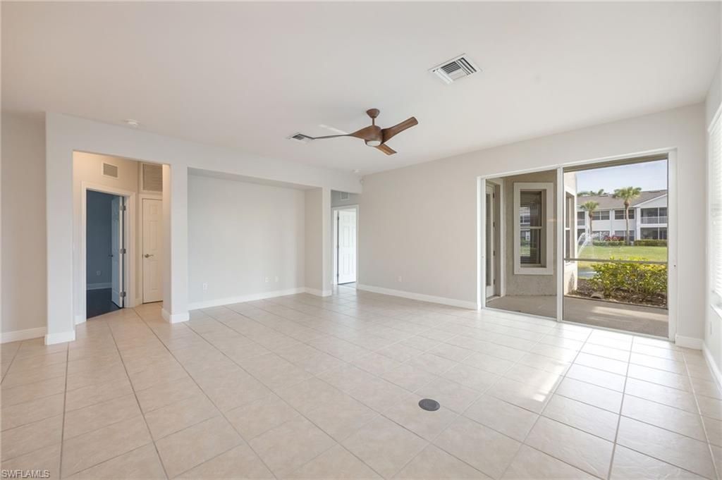 12823 Carrington Cir, Unit 4, Naples, FL 34105 Photo
