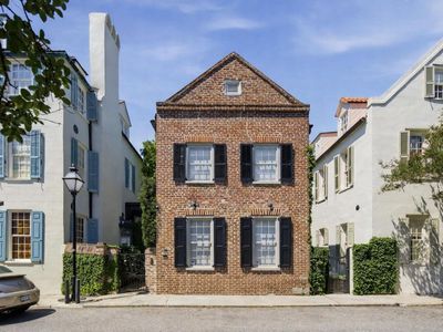 77 King Street, Charleston, SC 29401