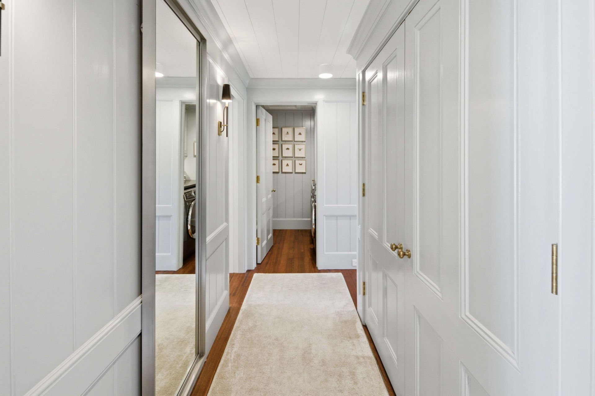 77 King Street Photo 34