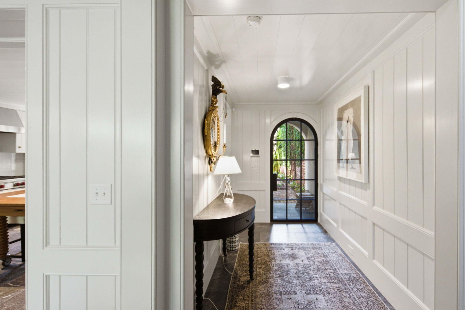 77 King Street Photo 37