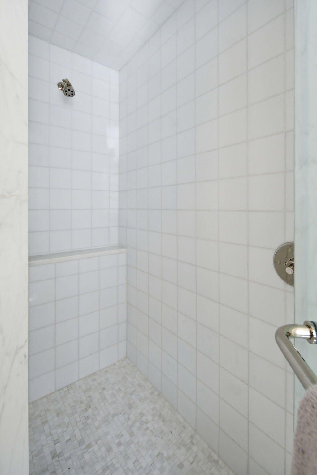 77 King Street Photo 57