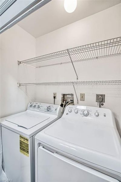 1796 Pine Glade Cir, Fort Myers, FL 33907 Photo