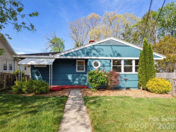 68 Vandalia Avenue , Asheville, NC 28806