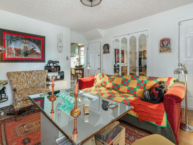 2521 Glenmawr Avenue, Columbus, OH 43202 Photo 3