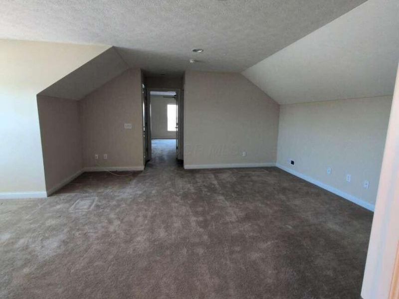 927 Pinnacle Club Drive , Grove City, OH 43123 Photo 20