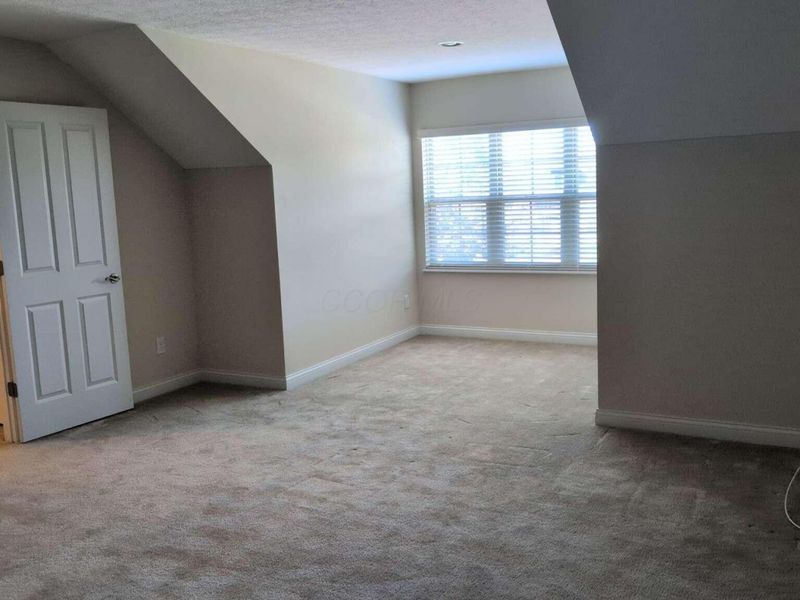 927 Pinnacle Club Drive , Grove City, OH 43123 Photo 21