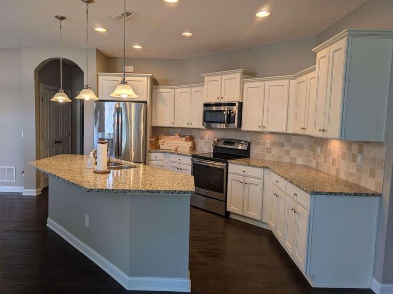 927 Pinnacle Club Drive , Grove City, OH 43123 Photo 6