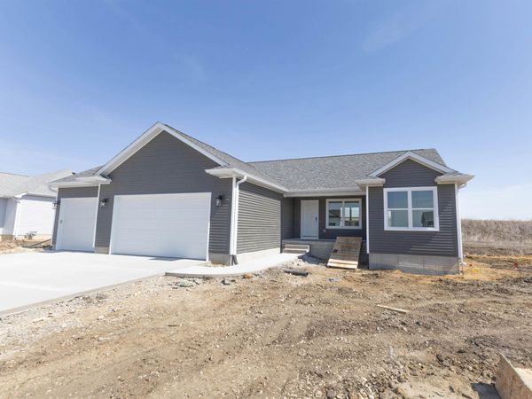 1715 Dalton Street, Jesup, IA 50648