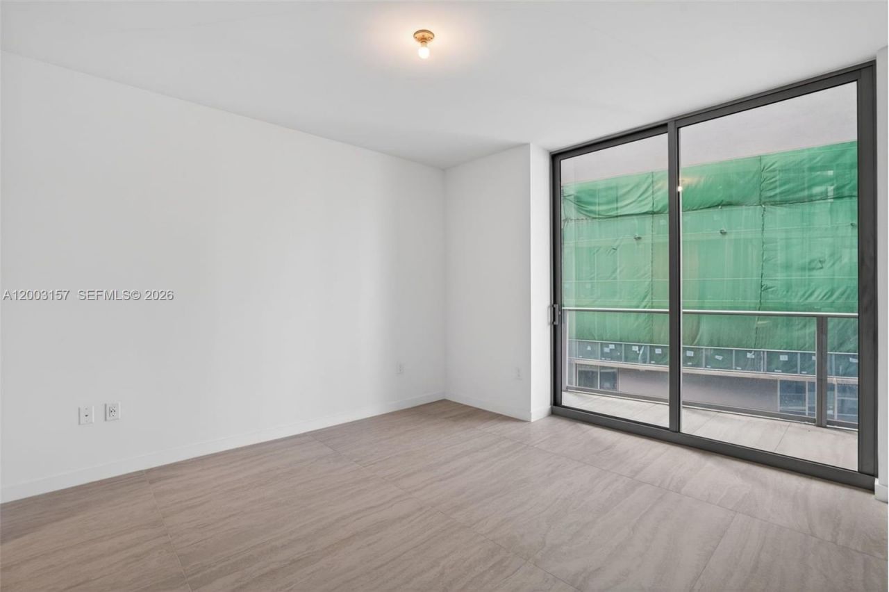 77 SE 5th St, Unit 2705, Miami, FL 33131 Photo
