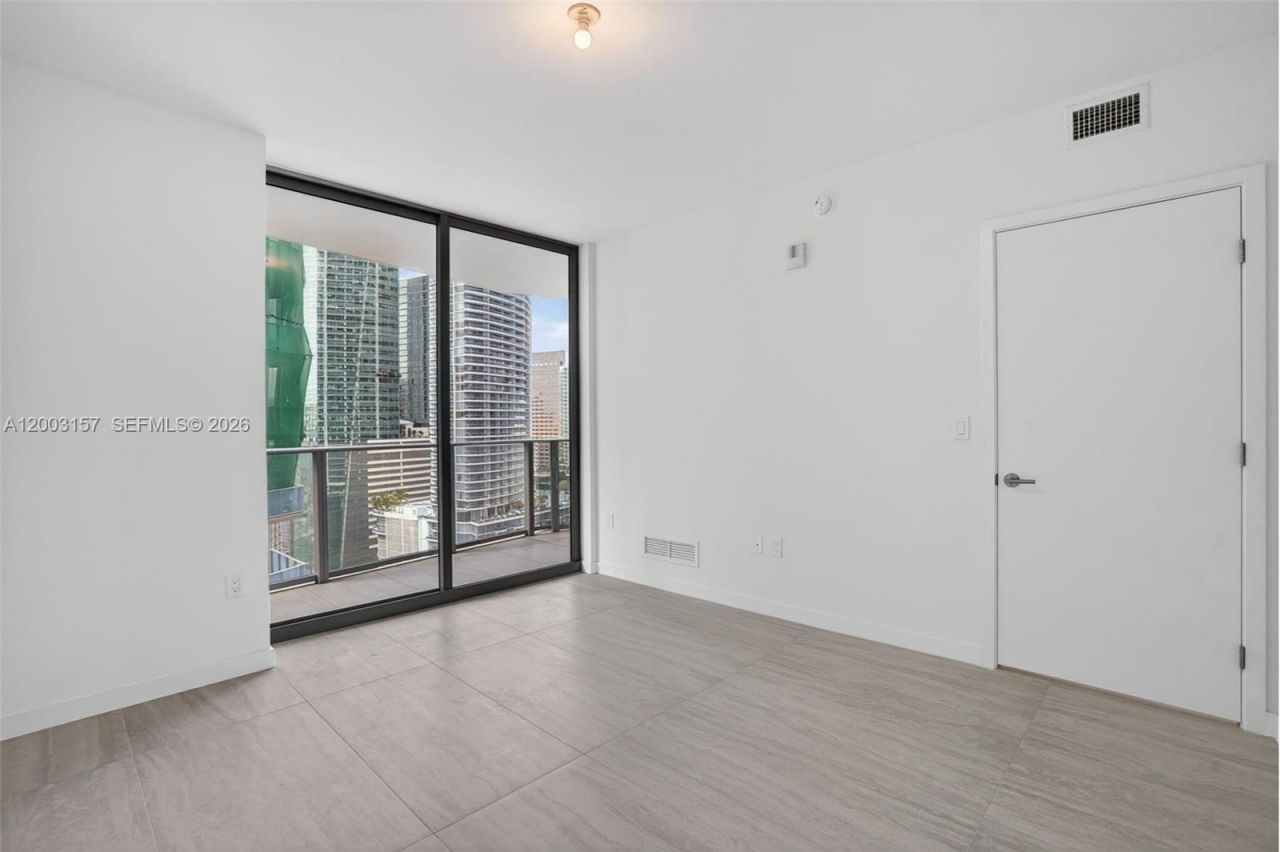 77 SE 5th St, Unit 2705, Miami, FL 33131 Photo