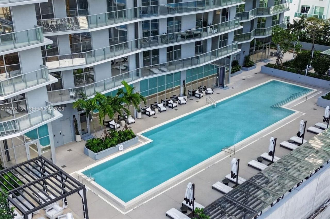 77 SE 5th St, Unit 2705, Miami, FL 33131 Photo