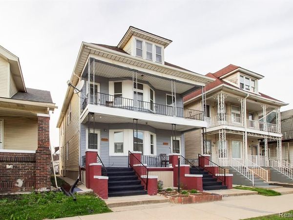 3273 Yemans Street, Hamtramck, MI 48212