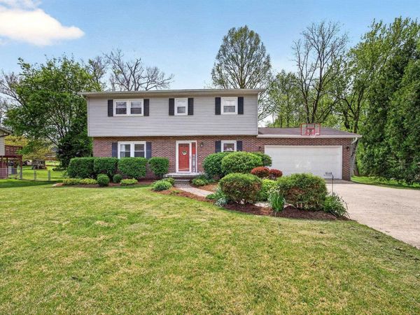 4021 W Glen Oaks Drive, Bloomington, IN 47403