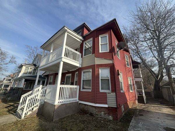 45-49 Westford Cir, Springfield, MA 01109