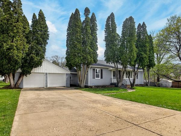 1706 Warren Road, ROCKFORD, IL 61108