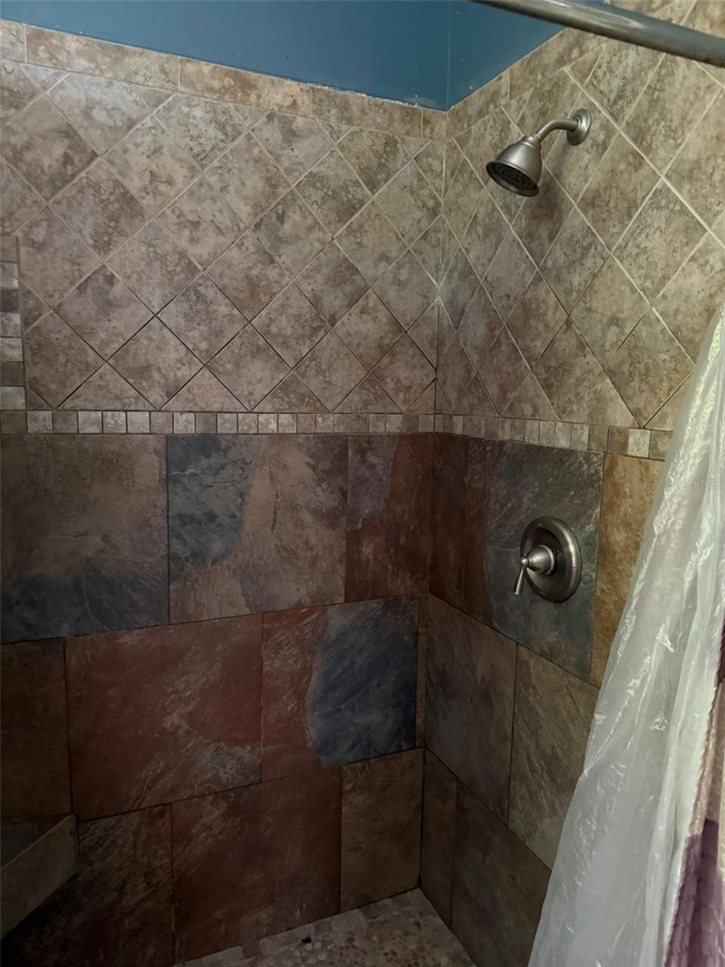7606 37th Street Circle E, Sarasota, FL 34243 Photo