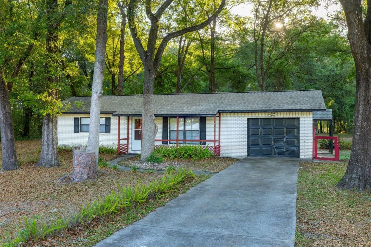 2731 NE 165th Terrace , Williston, FL 32696 Photo