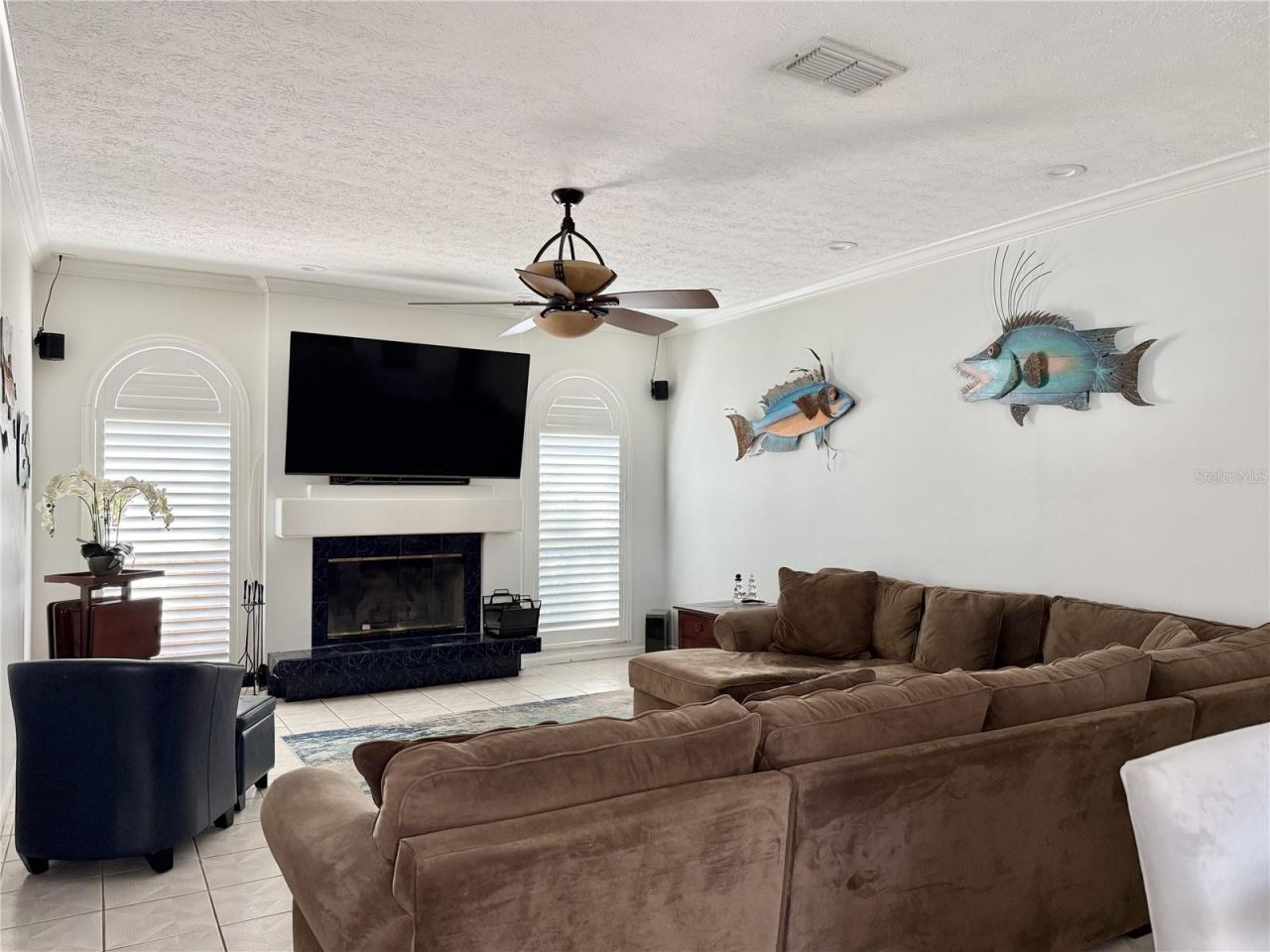 6326 N Queensway Dr, Temple Terrace, FL 33617 Photo