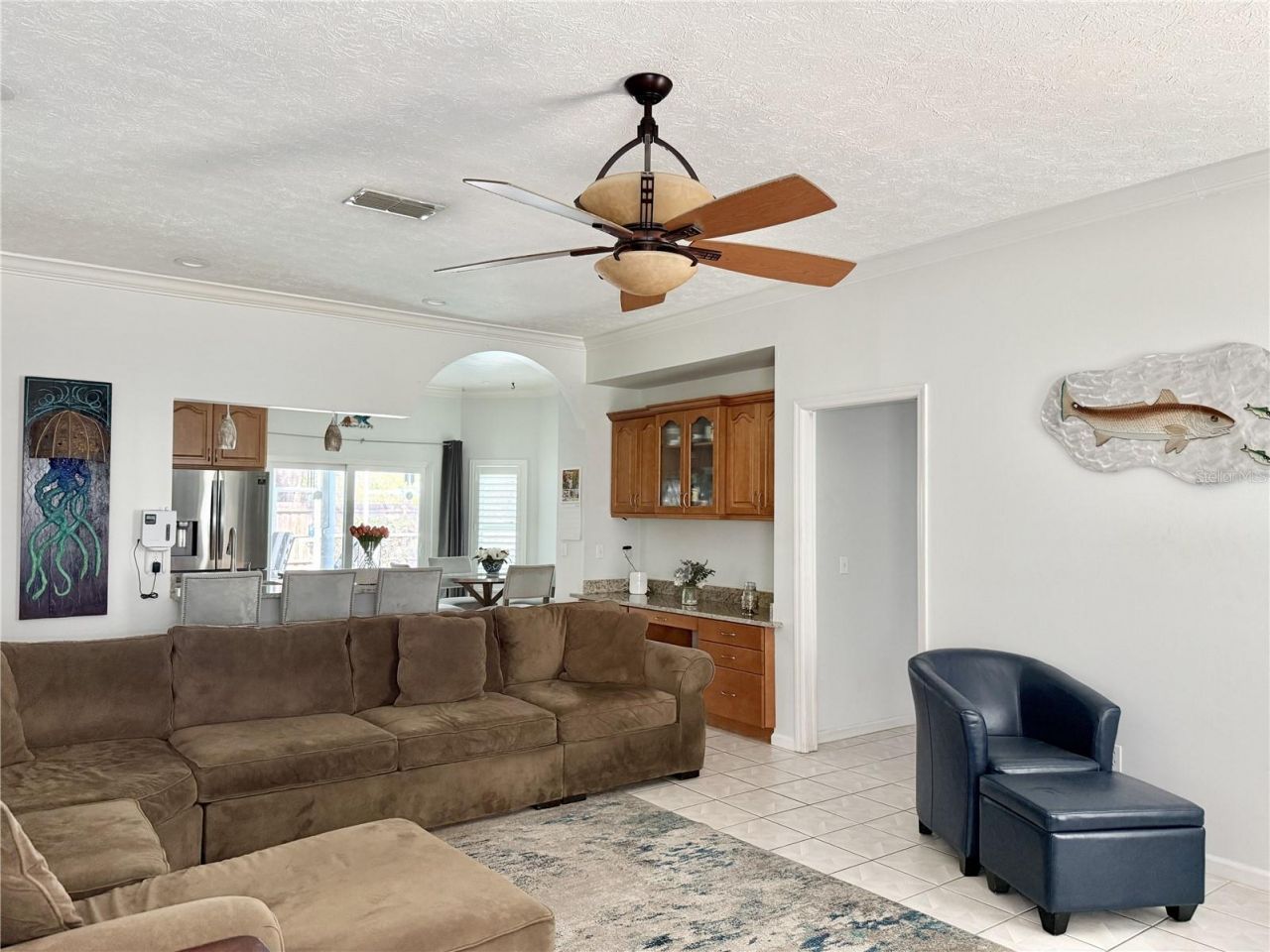 6326 N Queensway Dr, Temple Terrace, FL 33617 Photo