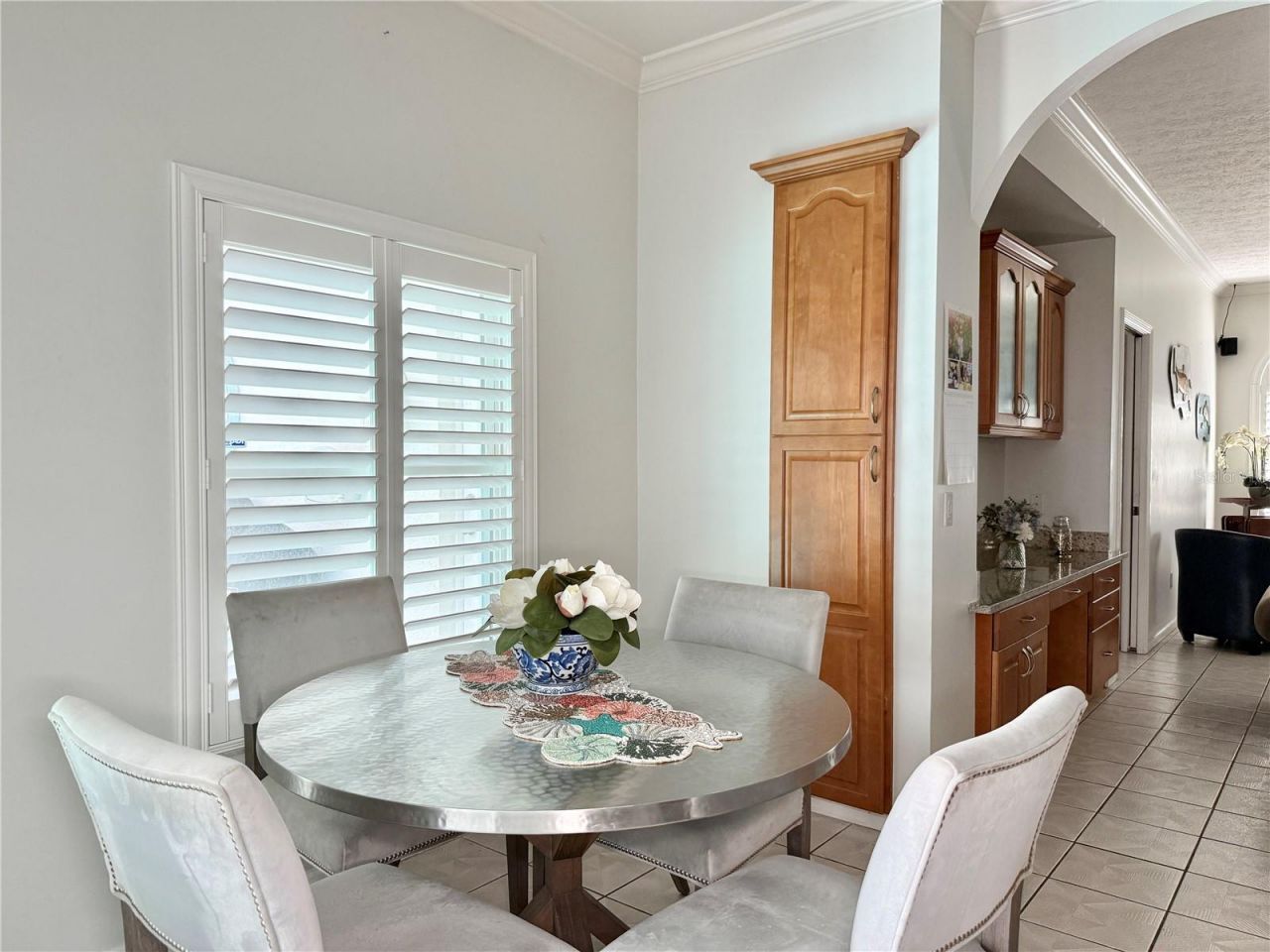 6326 N Queensway Dr, Temple Terrace, FL 33617 Photo