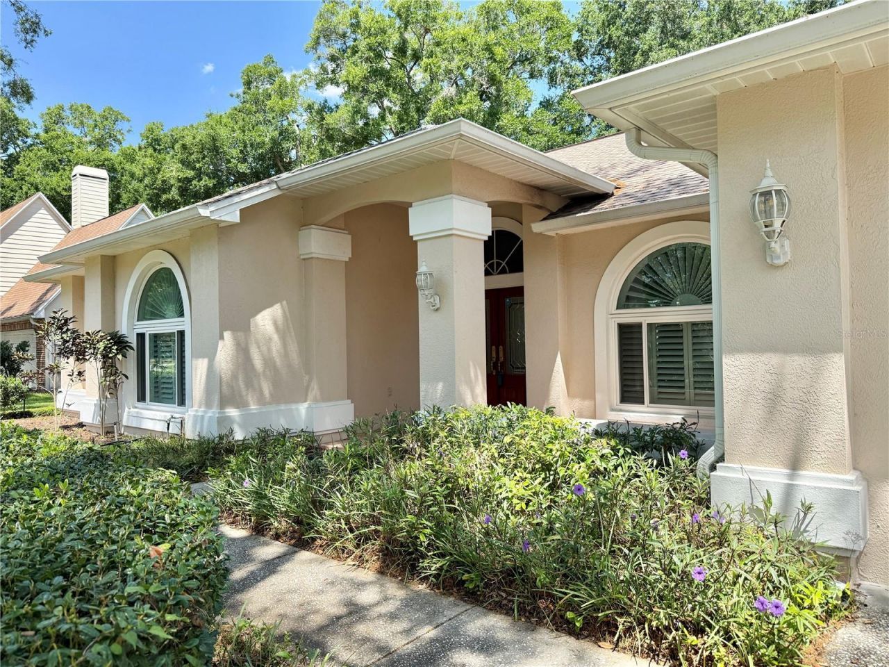 6326 N Queensway Dr, Temple Terrace, FL 33617 Photo