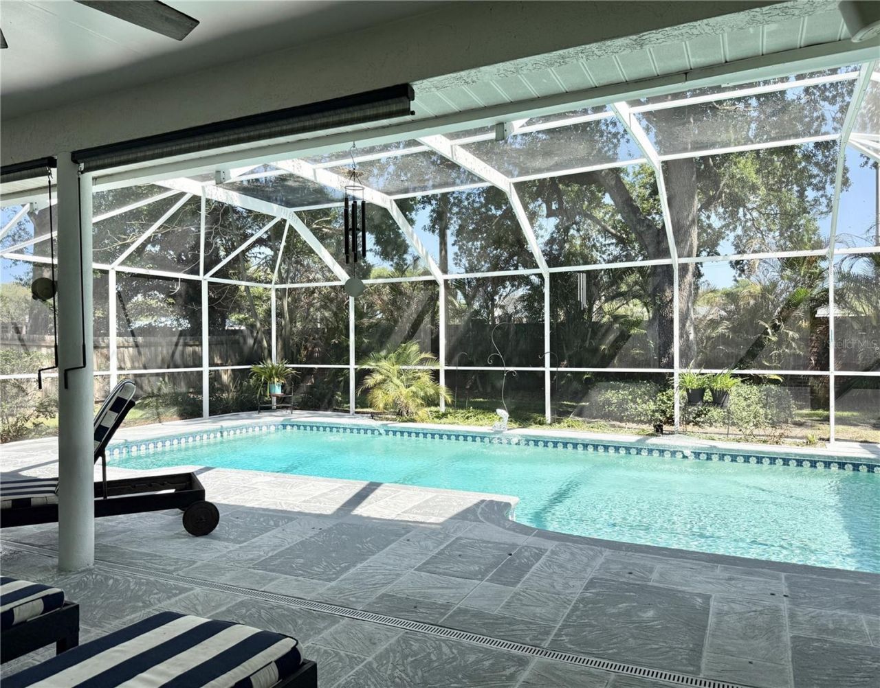 6326 N Queensway Dr, Temple Terrace, FL 33617 Photo