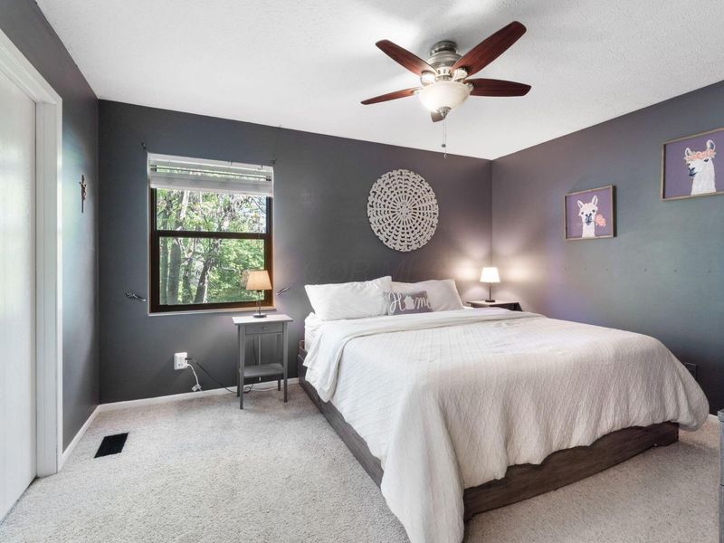 5038 Shannonbrook Drive, Columbus, OH 43221 Photo 13