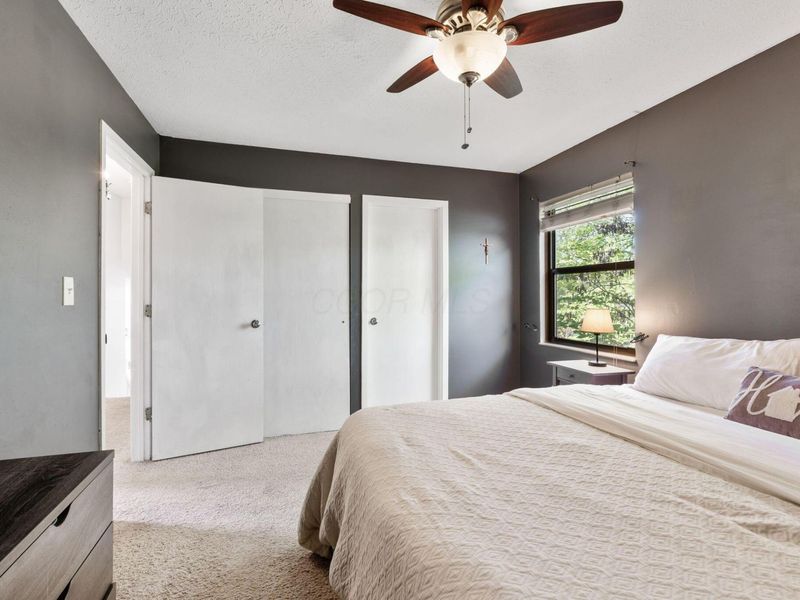 5038 Shannonbrook Drive, Columbus, OH 43221 Photo 14