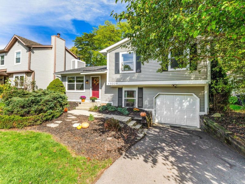 5038 Shannonbrook Drive, Columbus, OH 43221 Photo 3