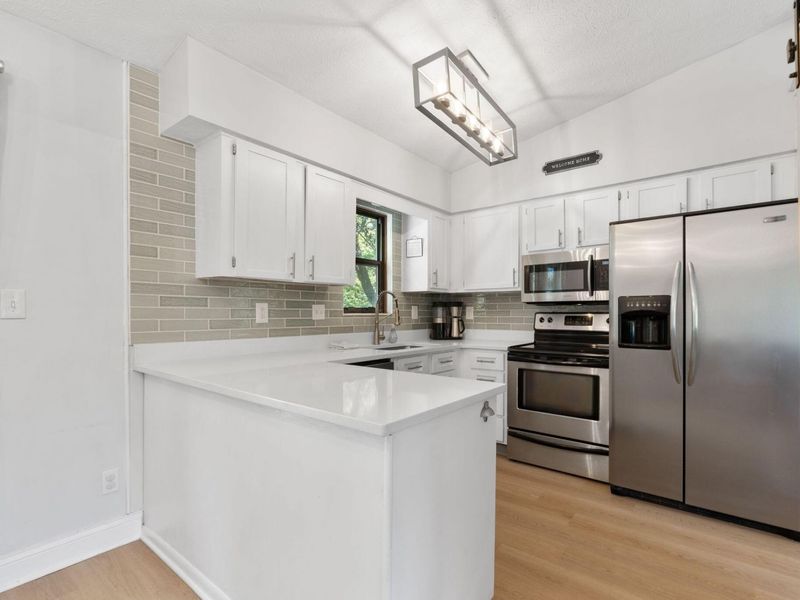 5038 Shannonbrook Drive, Columbus, OH 43221 Photo 9