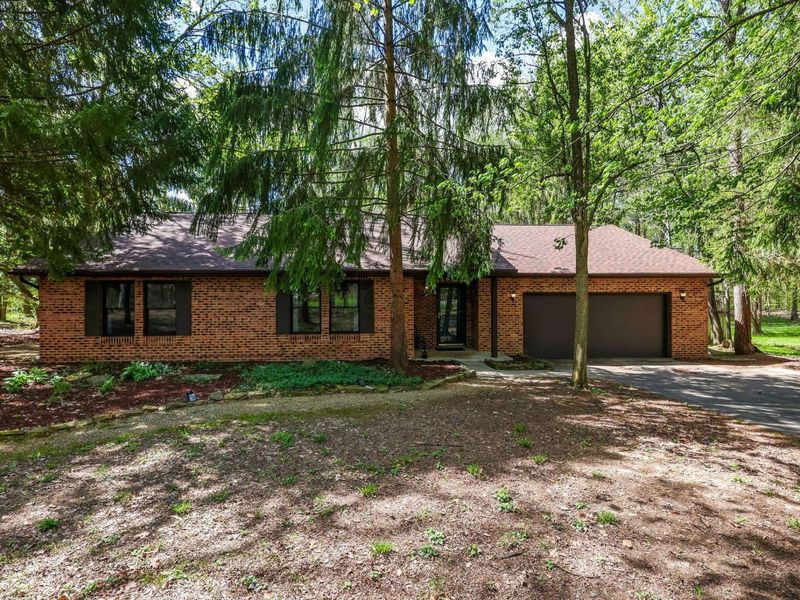 205 Forward Pass Road SW, Pataskala, OH 43062 Photo 1