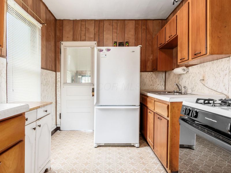 1356 E Eighteenth Avenue, Columbus, OH 43211 Photo 11