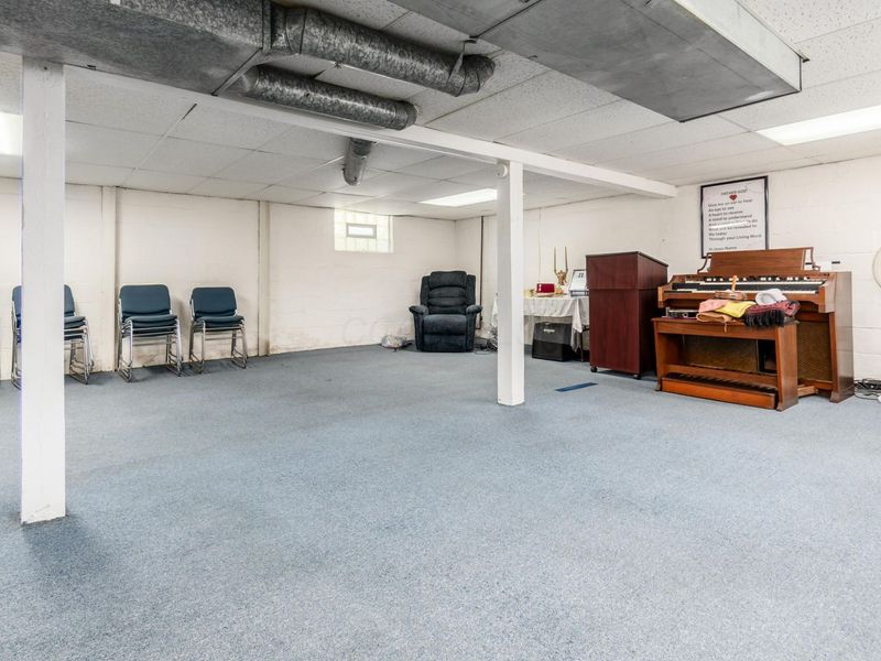 1356 E Eighteenth Avenue, Columbus, OH 43211 Photo 18