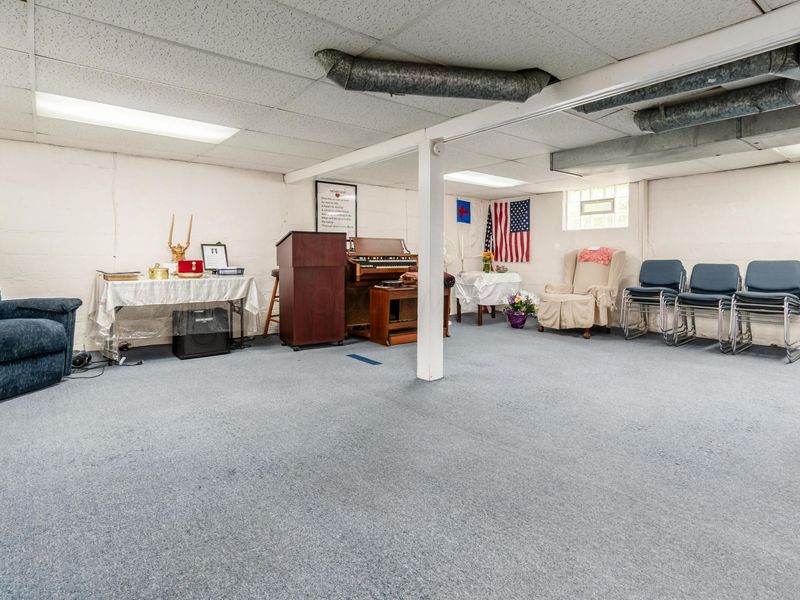 1356 E Eighteenth Avenue, Columbus, OH 43211 Photo 19