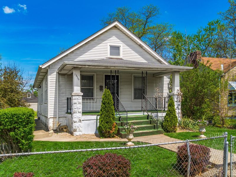 1356 E Eighteenth Avenue, Columbus, OH 43211 Photo 2
