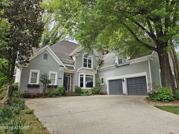 1525 Westport Rd, Knoxville, TN 37922