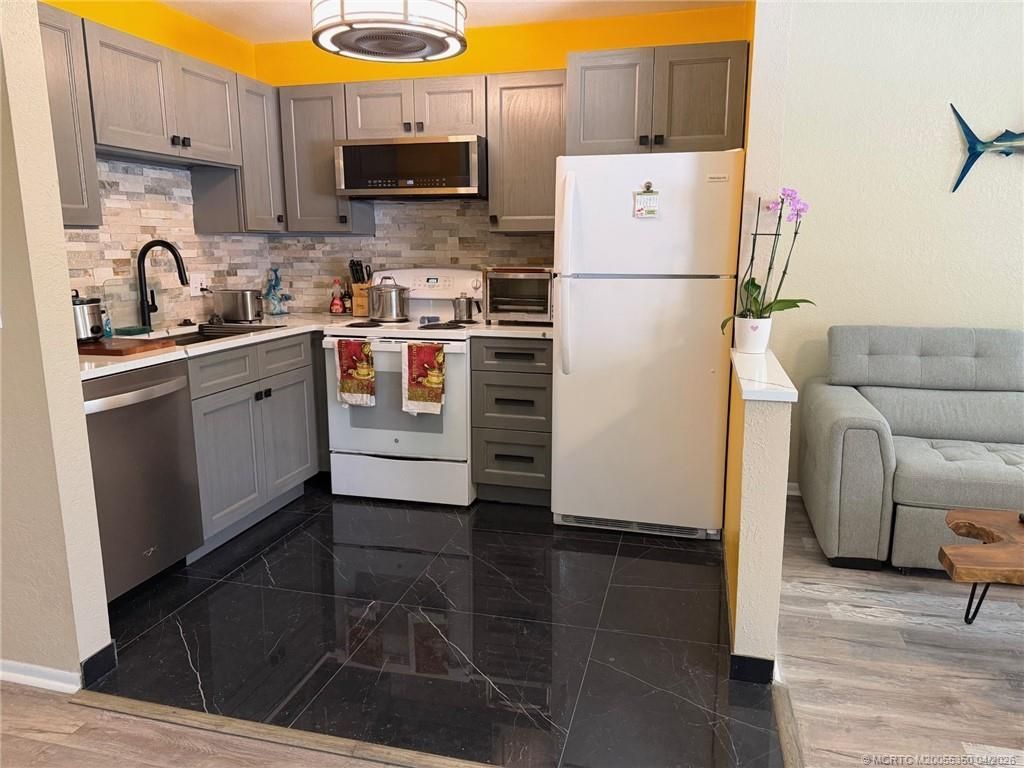 1225 NW 21st Street, Unit 3211, Stuart, FL 34994 Photo