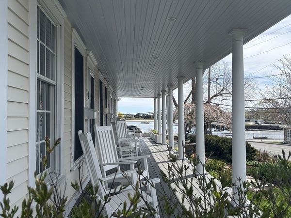 4 Margin St, Unit A, Cohasset, MA 02025