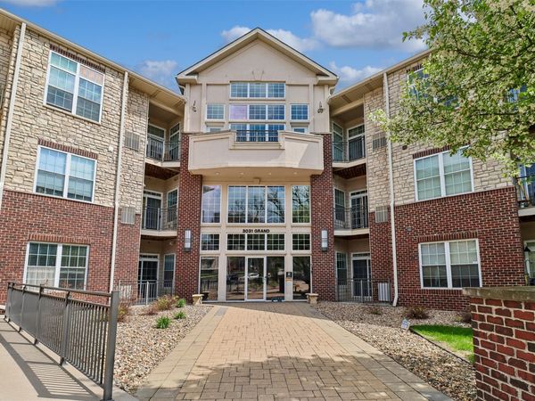 3031 Grand Avenue, Unit 317, Des Moines, IA 50312
