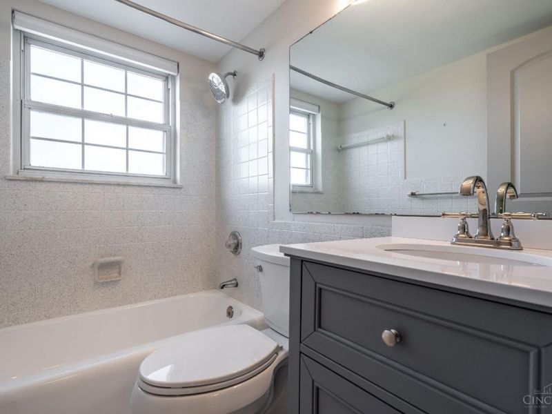 6669 Kirkland Drive, Cincinnati, OH 45224 Photo 43