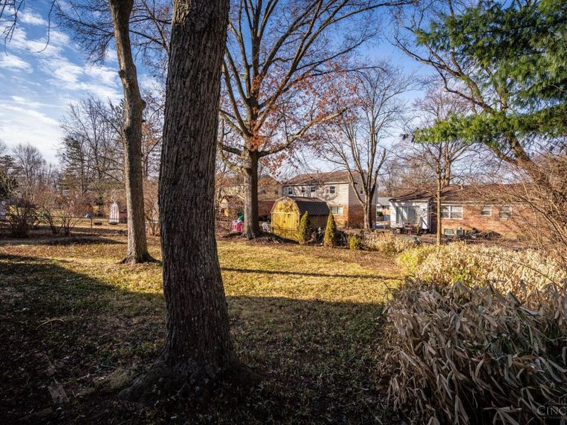 6669 Kirkland Drive, Cincinnati, OH 45224 Photo 9