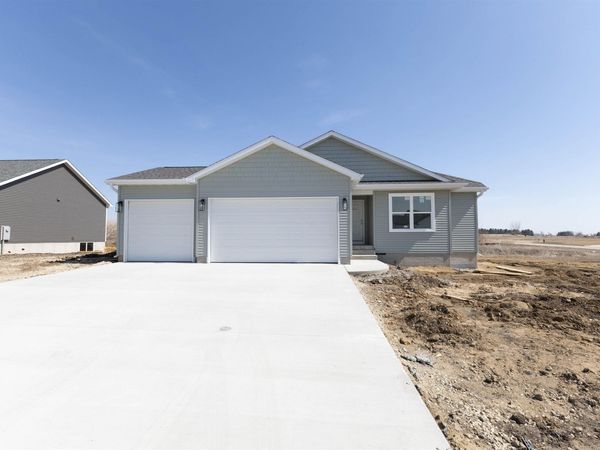 1725 Dalton Street, Jesup, IA 50648