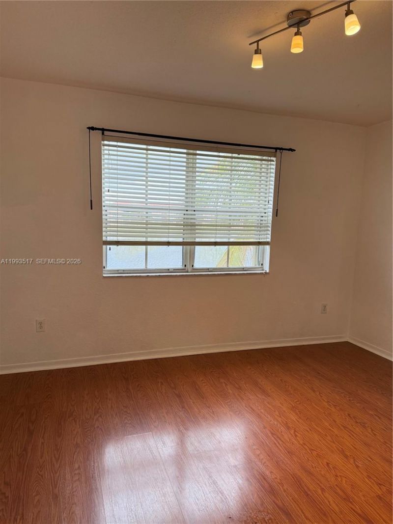 11617 NW 62nd Ter, Unit 430, Doral, FL 33178 Photo