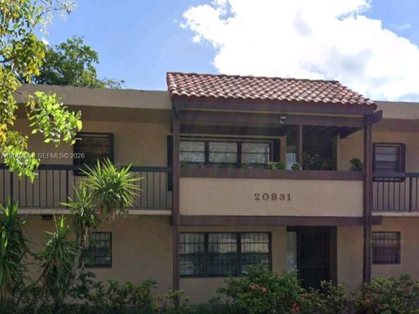 Unit 103, Miami, FL 33179