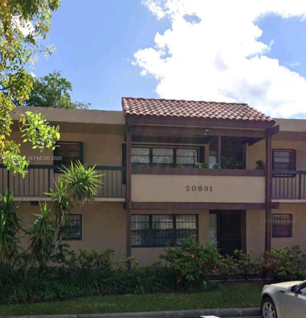 20831 San Simeon Way, Unit 103, Miami, FL 33179 Photo