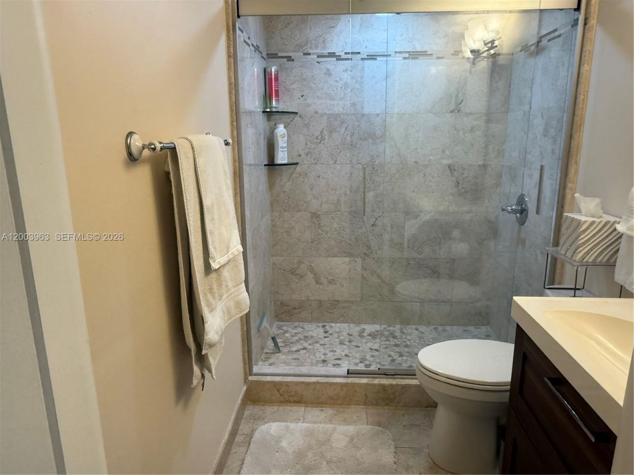 5033 NW 7th St, Unit 312, Miami, FL 33126 Photo