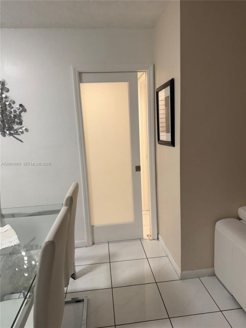 5033 NW 7th St, Unit 312, Miami, FL 33126 Photo