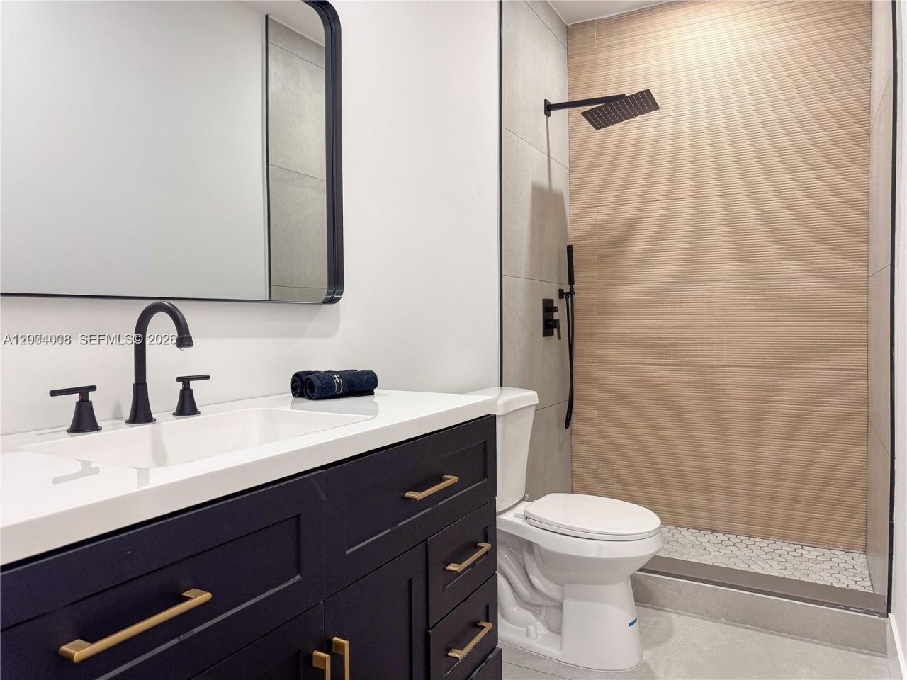 2255 NW 60th St , Miami, FL 33142 Photo