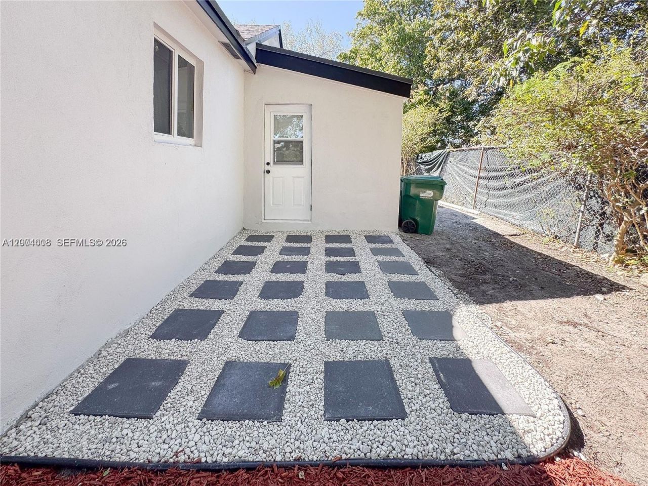 2255 NW 60th St , Miami, FL 33142 Photo